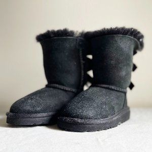Toddler black Bailey bow ll UGG boots